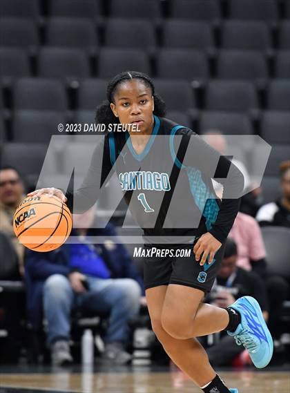 Thumbnail 3 in Santiago vs. Oakland Tech (CIF State D1 Final) photogallery.