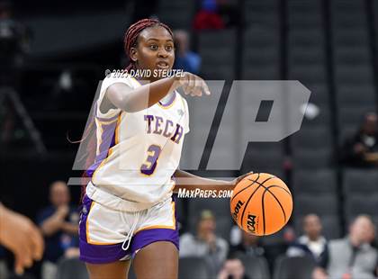 Thumbnail 1 in Santiago vs. Oakland Tech (CIF State D1 Final) photogallery.