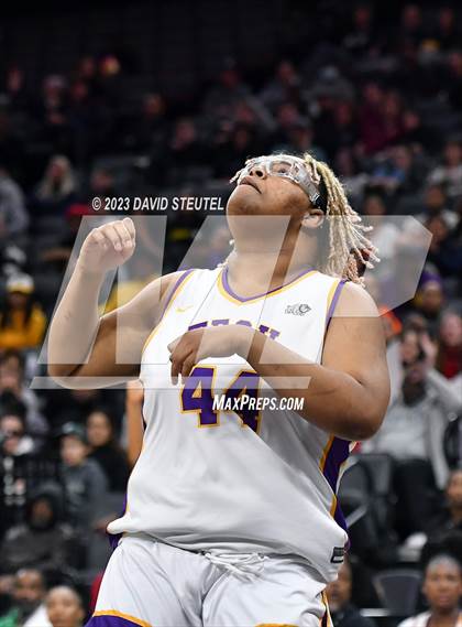 Thumbnail 2 in Santiago vs. Oakland Tech (CIF State D1 Final) photogallery.