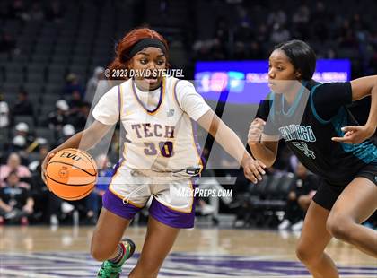 Thumbnail 3 in Santiago vs. Oakland Tech (CIF State D1 Final) photogallery.