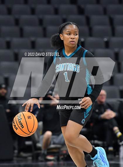 Thumbnail 1 in Santiago vs. Oakland Tech (CIF State D1 Final) photogallery.