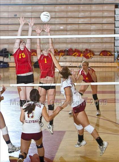Thumbnail 3 in Palm Desert vs Mission Hills (Palm Desert Varsity Tournament) photogallery.