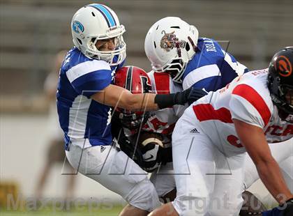 Thumbnail 2 in FCA Heart of a Champion All-Star Game photogallery.