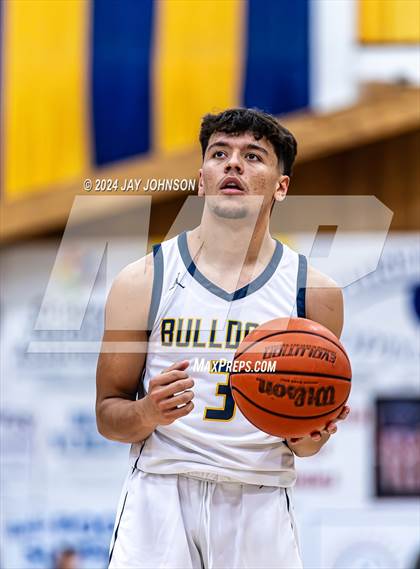Thumbnail 2 in Destiny Christian Academy vs Gridley (Gridley Invitational) photogallery.