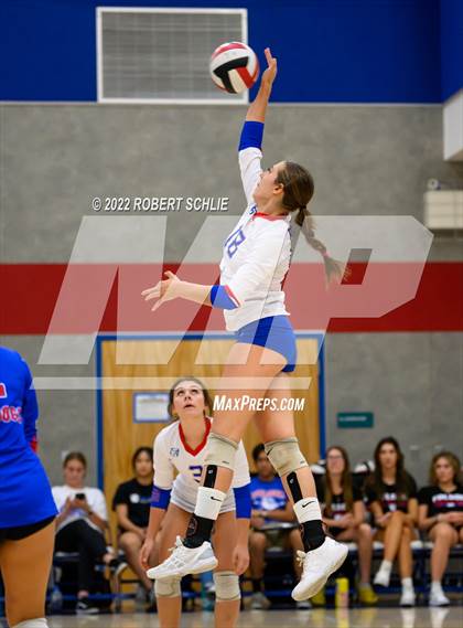 Thumbnail 3 in Bradshaw Christian @ Folsom photogallery.