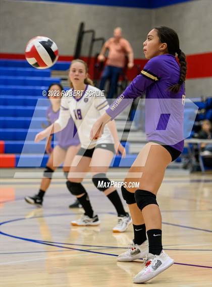 Thumbnail 2 in Bradshaw Christian @ Folsom photogallery.