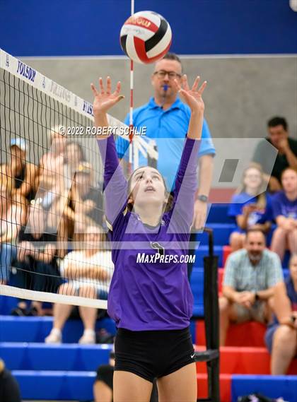 Thumbnail 3 in Bradshaw Christian @ Folsom photogallery.