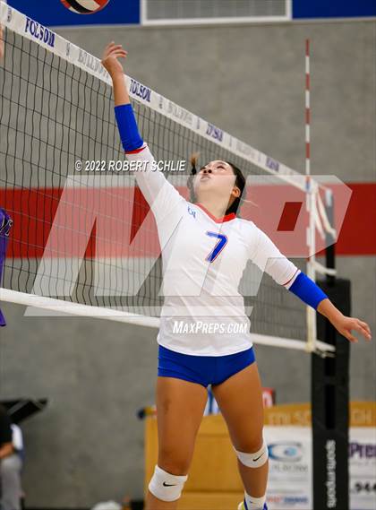 Thumbnail 1 in Bradshaw Christian @ Folsom photogallery.