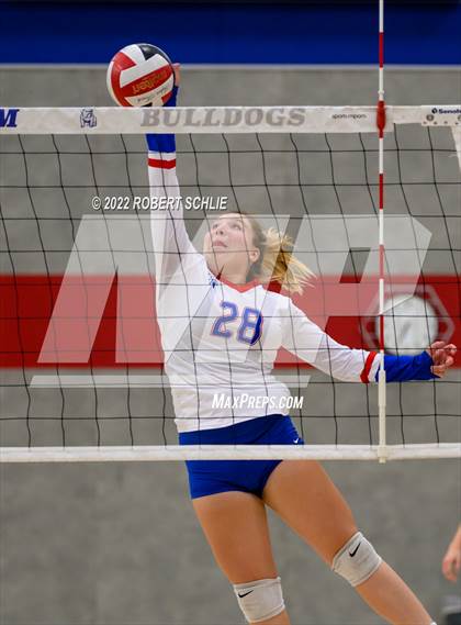 Thumbnail 3 in Bradshaw Christian @ Folsom photogallery.