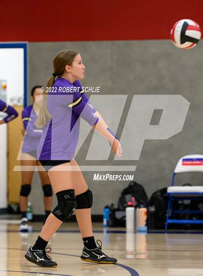 Thumbnail 1 in Bradshaw Christian @ Folsom photogallery.