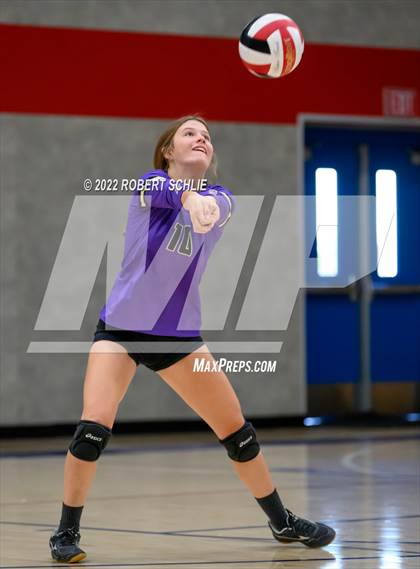 Thumbnail 3 in Bradshaw Christian @ Folsom photogallery.