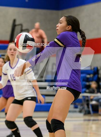Thumbnail 1 in Bradshaw Christian @ Folsom photogallery.
