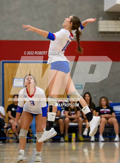 Thumbnail 1 in Bradshaw Christian @ Folsom photogallery.