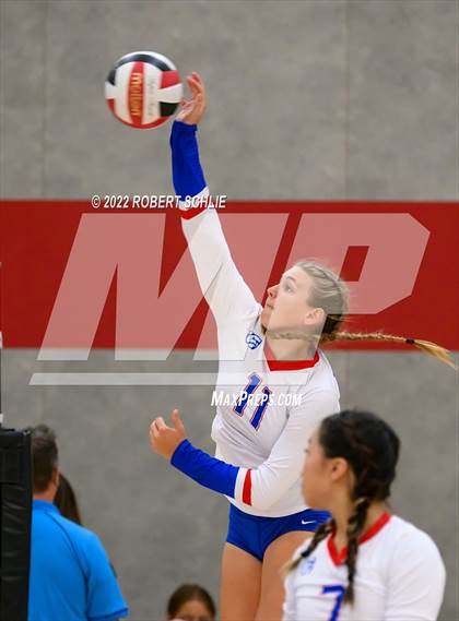 Thumbnail 3 in Bradshaw Christian @ Folsom photogallery.