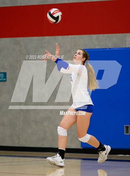 Thumbnail 3 in Bradshaw Christian @ Folsom photogallery.