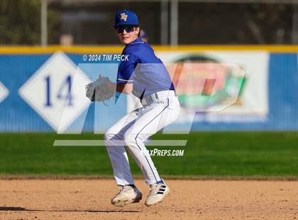 Thumbnail 2 in Mater Dei @ Fountain Valley photogallery.