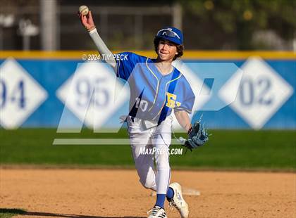 Thumbnail 2 in Mater Dei @ Fountain Valley photogallery.