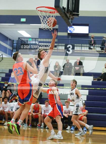 Thumbnail 2 in Timpview vs. Corner Canyon (CC Winter Invitational) photogallery.