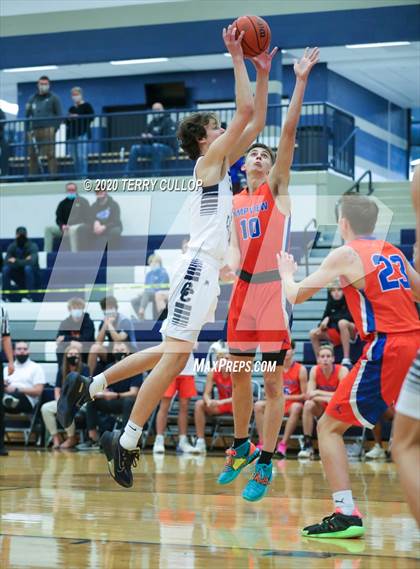 Thumbnail 2 in Timpview vs. Corner Canyon (CC Winter Invitational) photogallery.