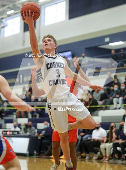 Thumbnail 1 in Timpview vs. Corner Canyon (CC Winter Invitational) photogallery.