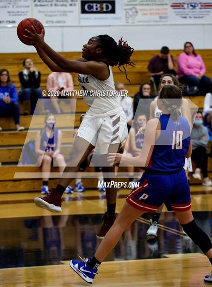 Thumbnail 1 in Pace @ Niceville  photogallery.