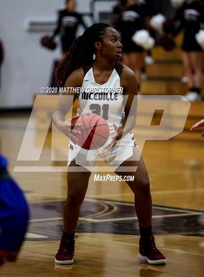 Thumbnail 1 in Pace @ Niceville  photogallery.