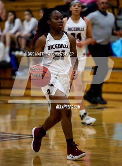 Thumbnail 1 in Pace @ Niceville  photogallery.