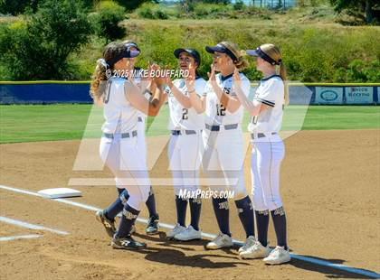 Thumbnail 2 in Harvard-Westlake vs Dos Pueblos (CIF-SS D4 Quarter Final) photogallery.