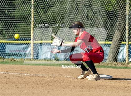 Thumbnail 2 in Harvard-Westlake vs Dos Pueblos (CIF-SS D4 Quarter Final) photogallery.