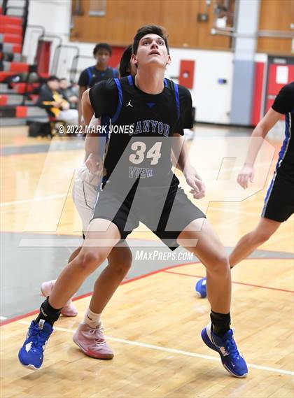 Thumbnail 3 in Canyon View vs. Maryvale (Phoenix Union High Classic) photogallery.