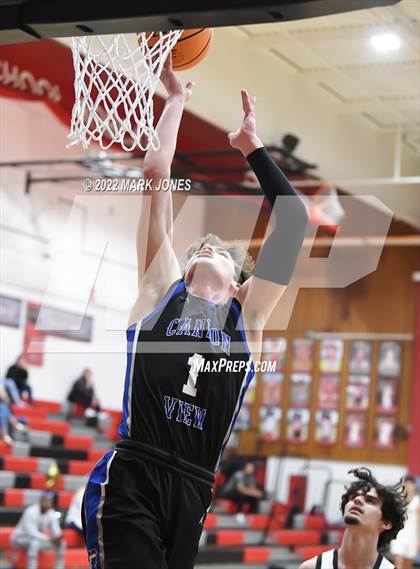 Thumbnail 2 in Canyon View vs. Maryvale (Phoenix Union High Classic) photogallery.