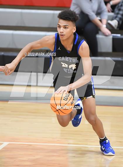 Thumbnail 3 in Canyon View vs. Maryvale (Phoenix Union High Classic) photogallery.
