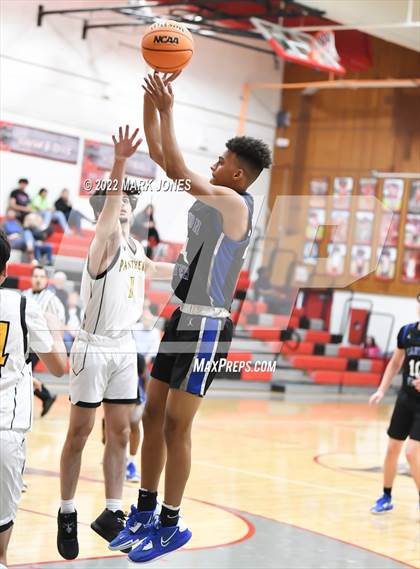 Thumbnail 3 in Canyon View vs. Maryvale (Phoenix Union High Classic) photogallery.