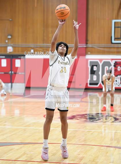 Thumbnail 3 in Canyon View vs. Maryvale (Phoenix Union High Classic) photogallery.