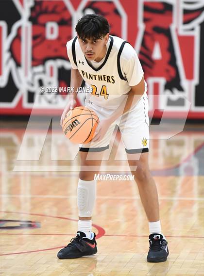 Thumbnail 3 in Canyon View vs. Maryvale (Phoenix Union High Classic) photogallery.