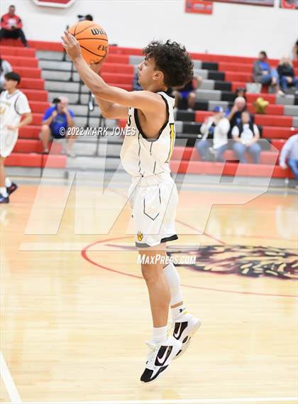 Thumbnail 3 in Canyon View vs. Maryvale (Phoenix Union High Classic) photogallery.