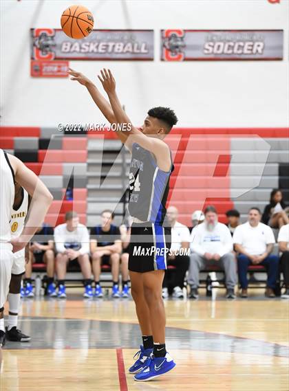 Thumbnail 2 in Canyon View vs. Maryvale (Phoenix Union High Classic) photogallery.