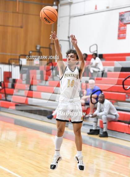 Thumbnail 1 in Canyon View vs. Maryvale (Phoenix Union High Classic) photogallery.