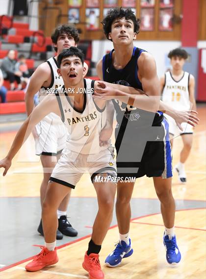 Thumbnail 2 in Canyon View vs. Maryvale (Phoenix Union High Classic) photogallery.