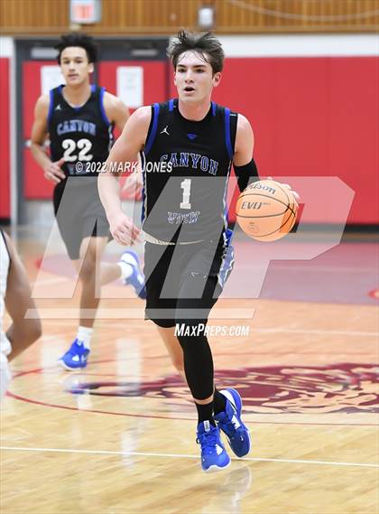 Thumbnail 3 in Canyon View vs. Maryvale (Phoenix Union High Classic) photogallery.