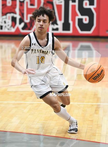 Thumbnail 2 in Canyon View vs. Maryvale (Phoenix Union High Classic) photogallery.
