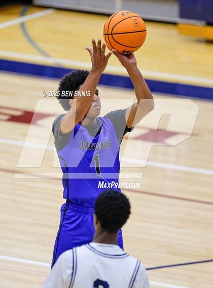 Thumbnail 1 in Stephenson @ Luella photogallery.