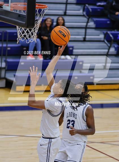 Thumbnail 2 in Stephenson @ Luella photogallery.