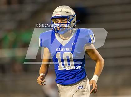 Thumbnail 2 in Burke @ Millard North photogallery.
