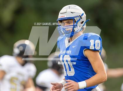 Thumbnail 2 in Burke @ Millard North photogallery.