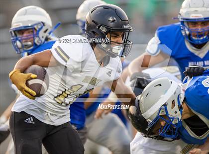Thumbnail 2 in Burke @ Millard North photogallery.
