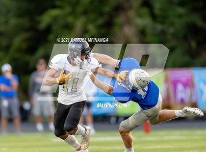 Thumbnail 2 in Burke @ Millard North photogallery.