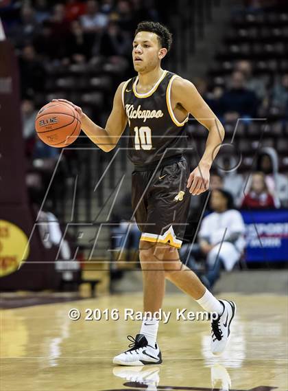 Thumbnail 3 in Kickapoo vs. Bolivar  (Bass Pro Tournament of Champions) photogallery.