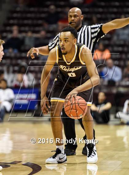 Thumbnail 3 in Kickapoo vs. Bolivar  (Bass Pro Tournament of Champions) photogallery.
