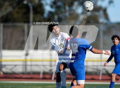 Thumbnail 3 in King City vs. Monterey (CIF CCS D4 Finals) photogallery.